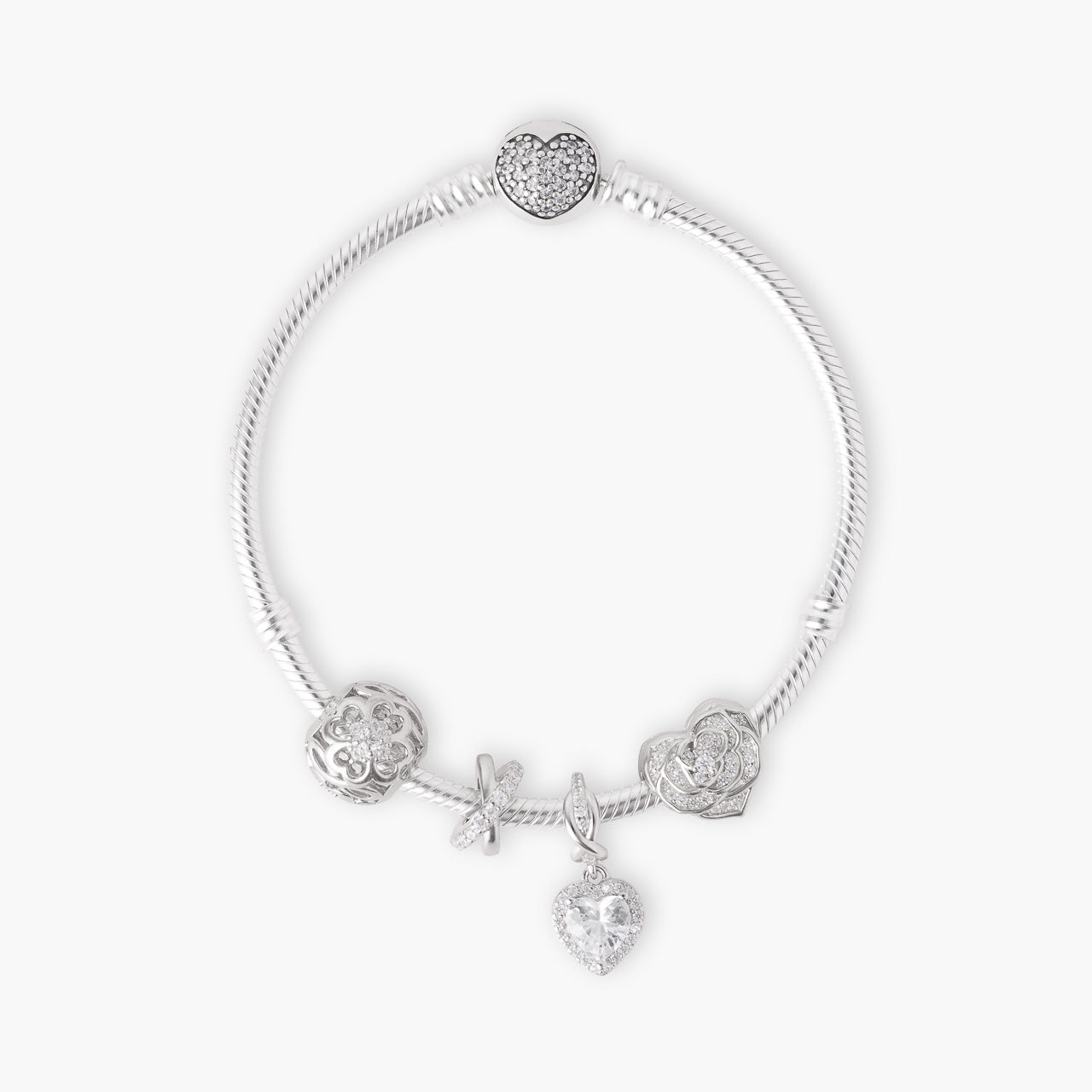 Armband mit Charms Set SHINE BRIGHT aus 925 Sterling-Silber, Flatlay – Charmerie