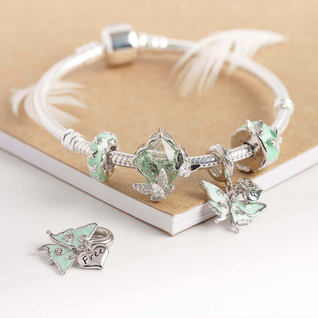 Charmerie Set für Freigeister - Armband mit Charms Set MINT WINGS aus 925 Sterling-Silber