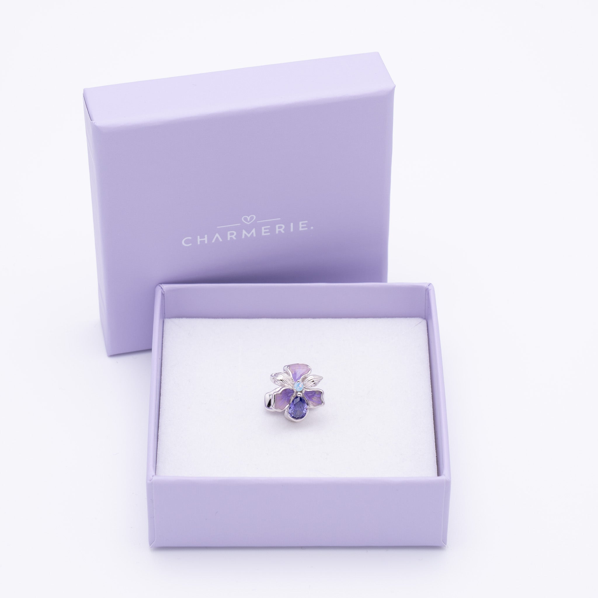 Schwertlilien Charm mit lila Zirkonia aus 925 Sterling-Silber in Charmerie Geschenkbox